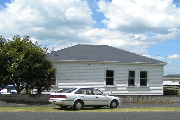 Photo of property in 39 Princes Street, Northcote Point, Auckland, 0627