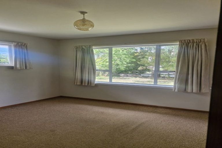 Photo of property in 44 Glenmore Avenue, Casebrook, Christchurch, 8051
