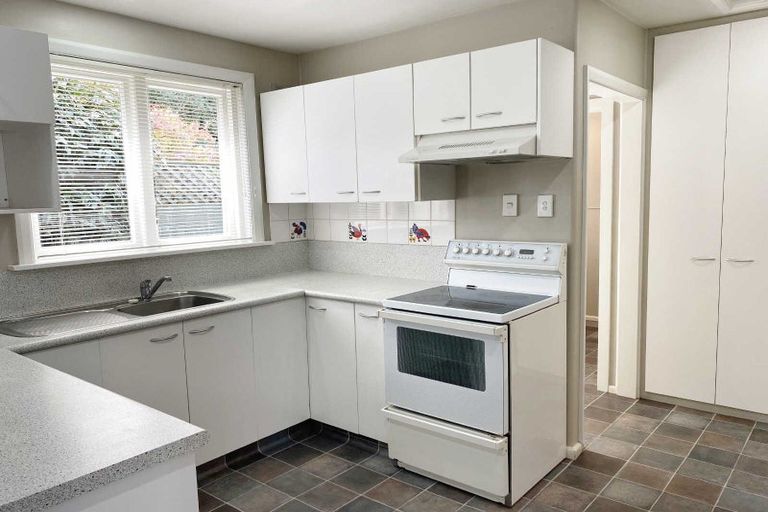 Photo of property in 15 Bourne Crescent, Papanui, Christchurch, 8053