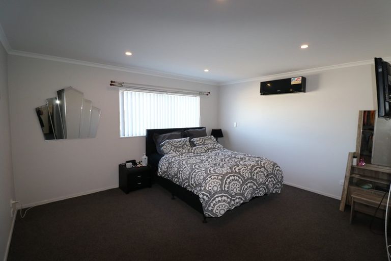 Photo of property in 23 Bukem Place, Favona, Auckland, 2024