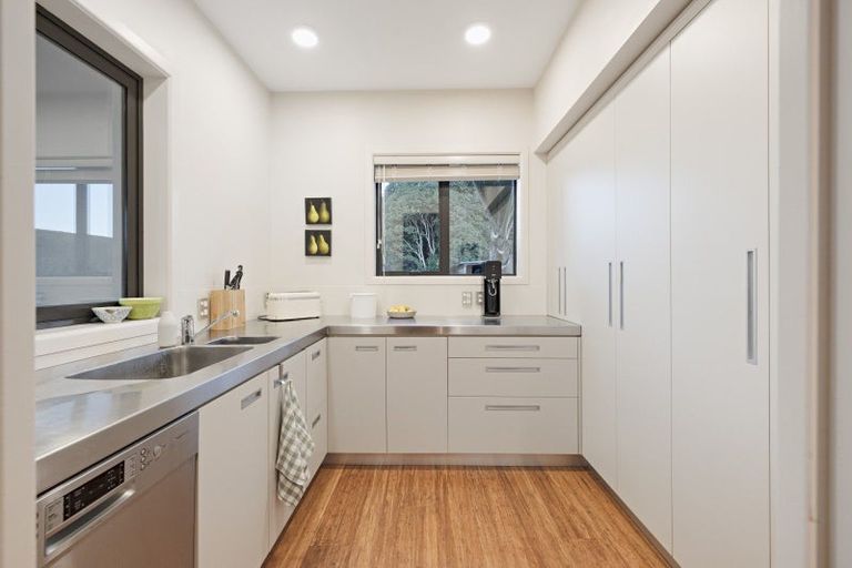 Photo of property in 38 Vernon Road, Minden, Tauranga, 3171