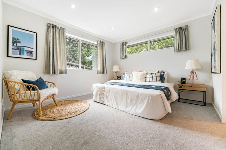 Photo of property in 1d Kuaka Place, New Lynn, Auckland, 0600