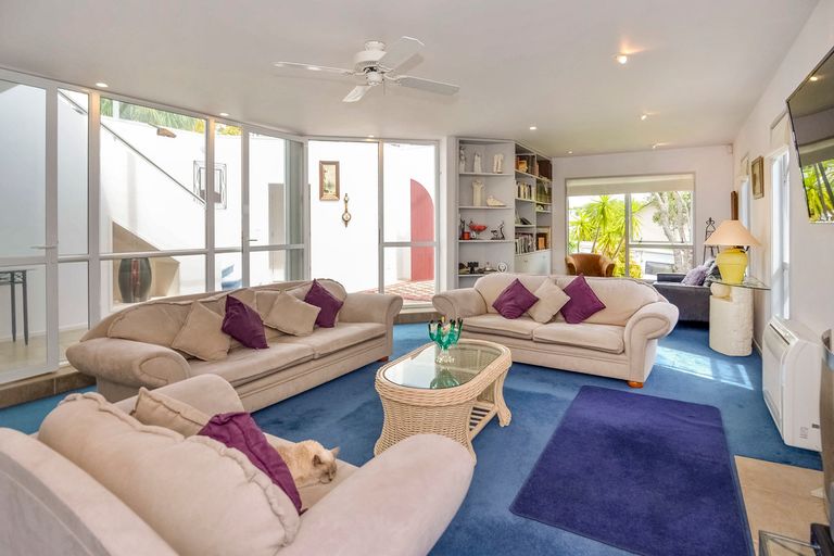 Photo of property in 71 Fidelis Avenue, Snells Beach, 0920