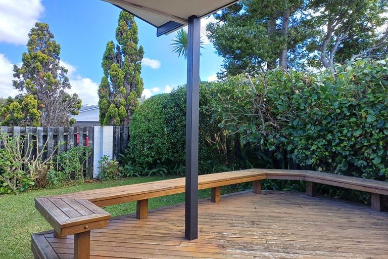 Photo of property in 11 Manly Park Avenue, Manly, Whangaparaoa, 0930