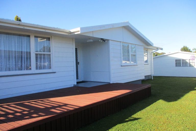 Photo of property in 22 Thompson Street, Tokoroa, 3420