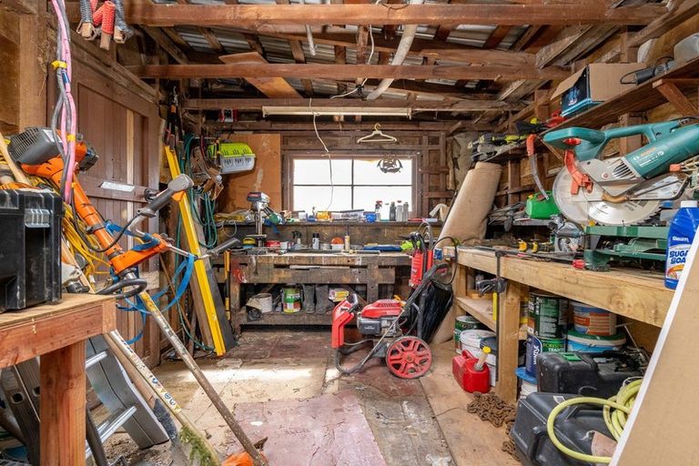 Photo of property in 42 Main Road, Fairfield, Dunedin, 9018