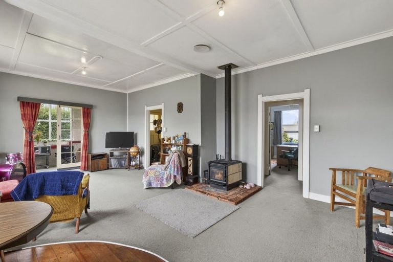 Photo of property in 53 Titania Street, Stratford, 4332