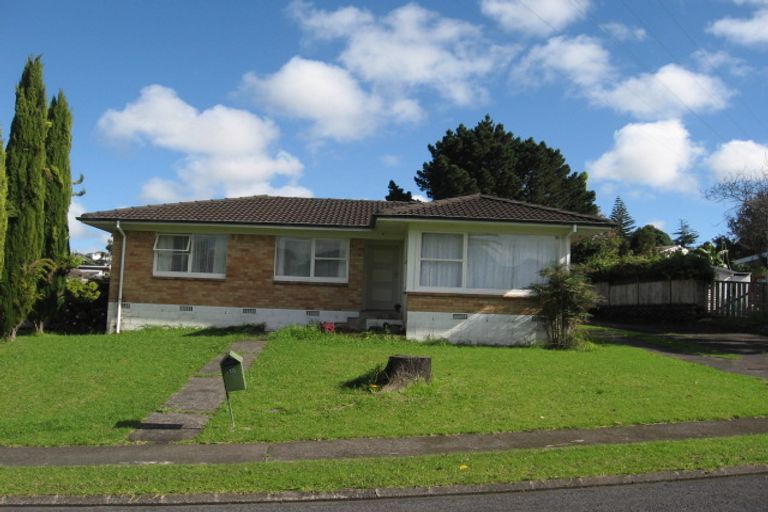 Photo of property in 1/15 Rotoiti Avenue, Pakuranga Heights, Auckland, 2010