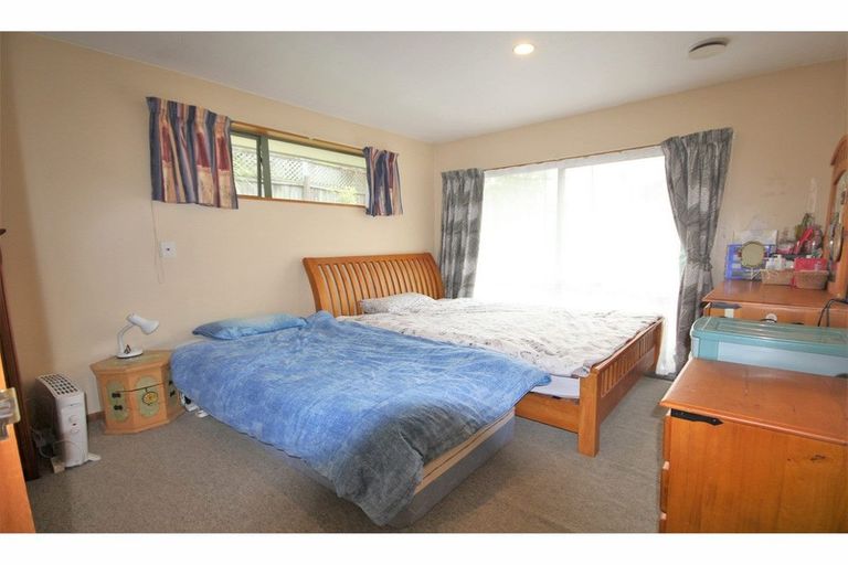 Photo of property in 93a Bassett Street, Burwood, Christchurch, 8083