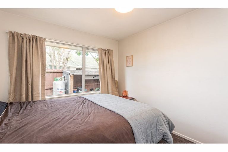 Photo of property in 1 Islay Place, Woolston, Christchurch, 8062