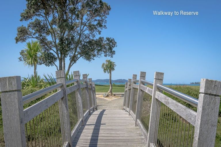 Photo of property in 39 Little Compton Mews, Snells Beach, 0920