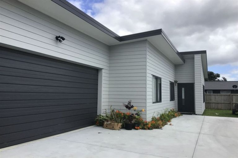 Photo of property in 16a Insley Street, Mangawhai, 0505