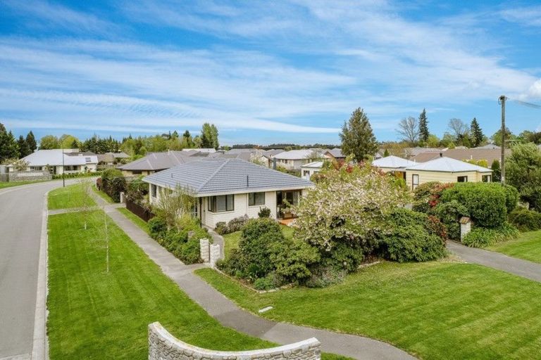 Photo of property in 19 Cardale Street, Darfield, 7510