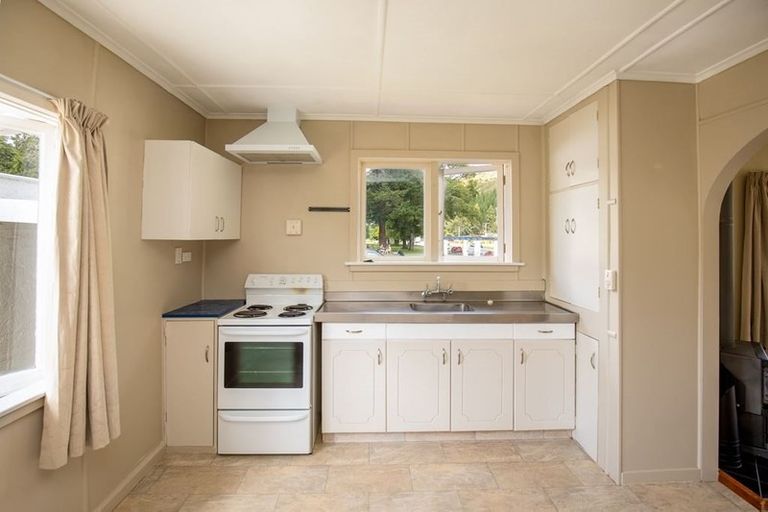 Photo of property in 150 Scotland Street, Roxburgh, 9500