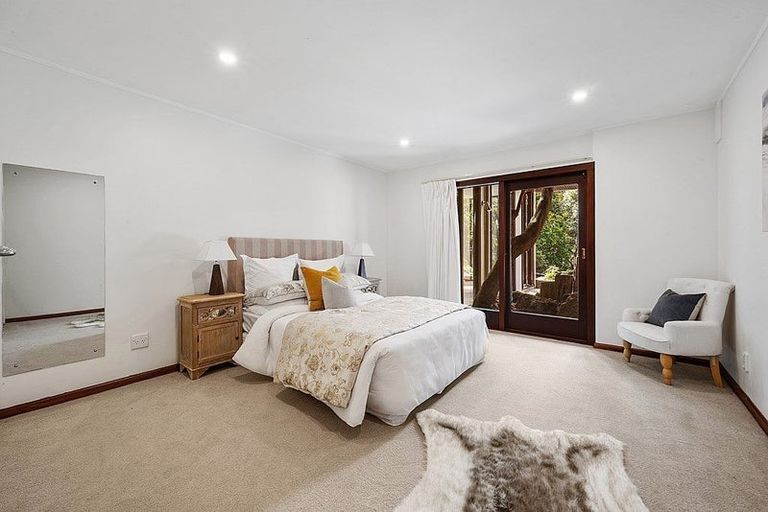 Photo of property in 47 Rock Isle Road, Torbay, Auckland, 0630