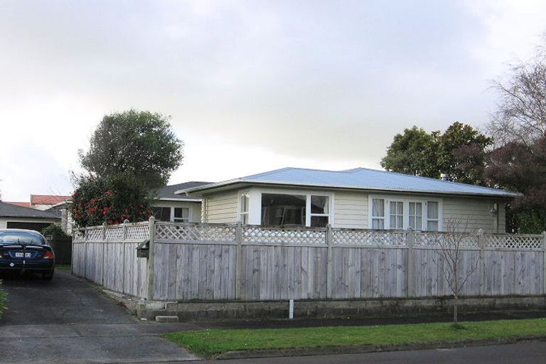 Photo of property in 44 Epsom Road, Hokowhitu, Palmerston North, 4410