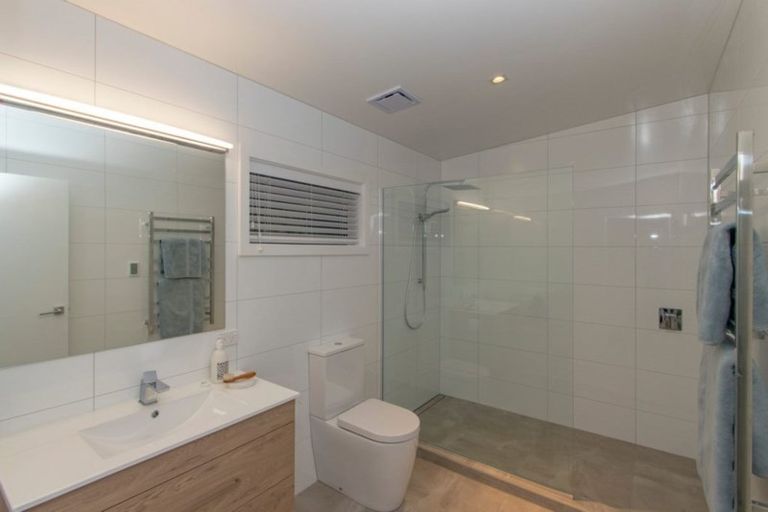 Photo of property in 31 Burns Road, Hospital Hill, Napier, 4110