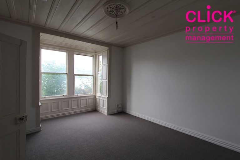 Photo of property in 233 Ravensbourne Road, Ravensbourne, Dunedin, 9022