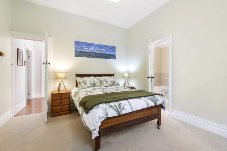 Photo of property in 9 Remu Place, Greenhithe, Auckland, 0632