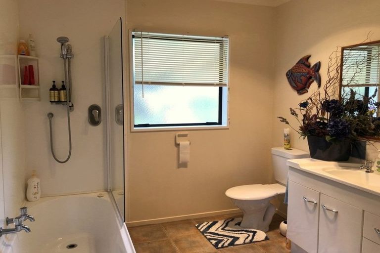 Photo of property in 125b Waimate North Road, Kerikeri, 0293