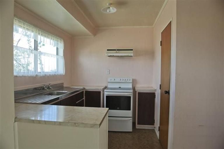 Photo of property in 18 Adkin Avenue, Levin, 5510