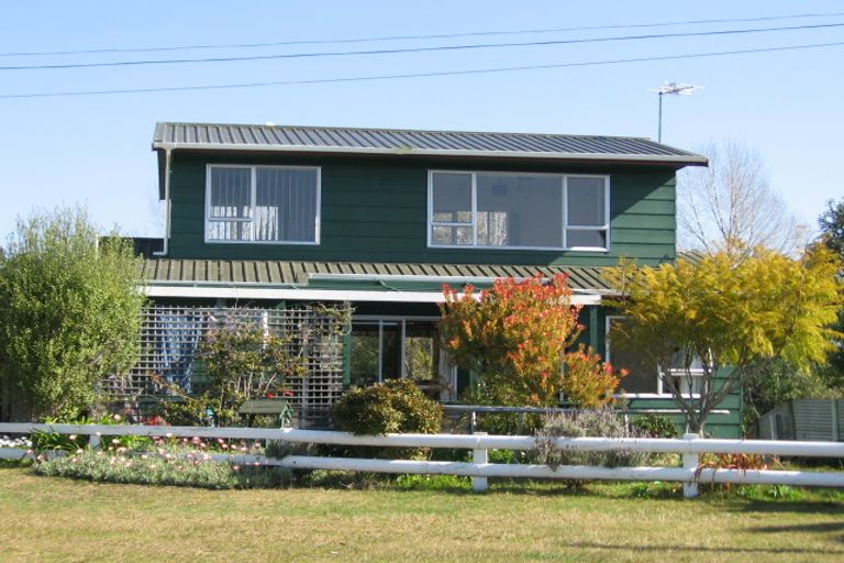 Photo of property in 40 Riverview Road, Cooks Beach, Whitianga, 3591