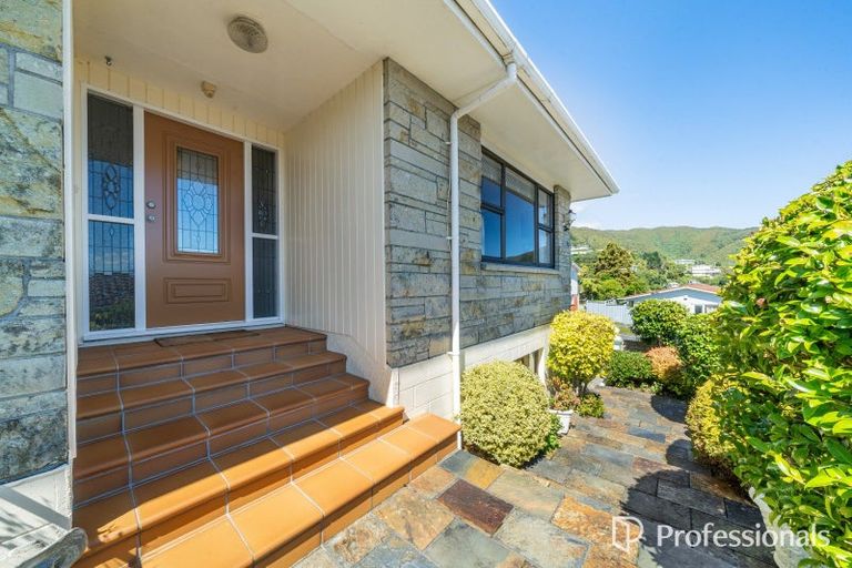 Photo of property in 7 Summit Road, Fairfield, Lower Hutt, 5011