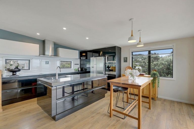 Photo of property in 7a Haunui Way, Pukerua Bay, 5026