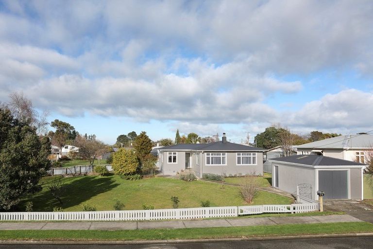 Photo of property in 22 Kensington Road, Marton, 4710