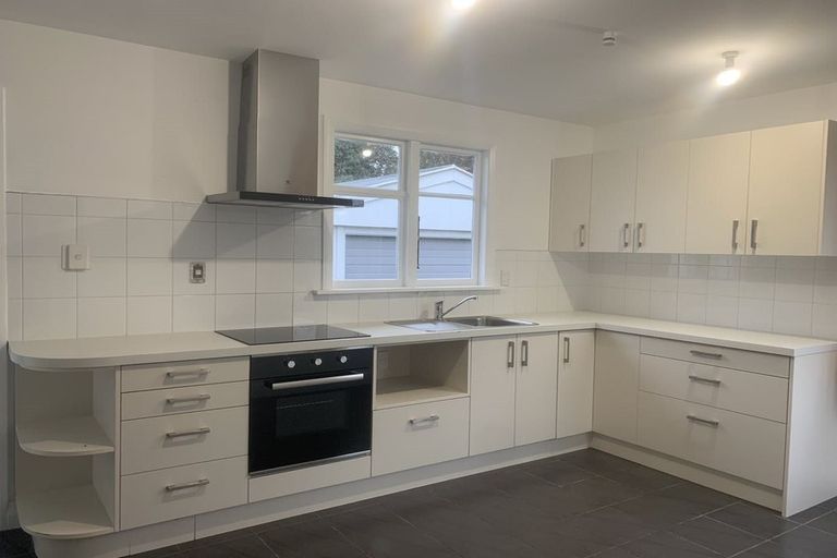 Photo of property in 147 Langdons Road, Northcote, Christchurch, 8052