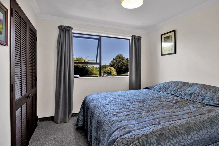 Photo of property in 288e Mangorei Road, Merrilands, New Plymouth, 4312