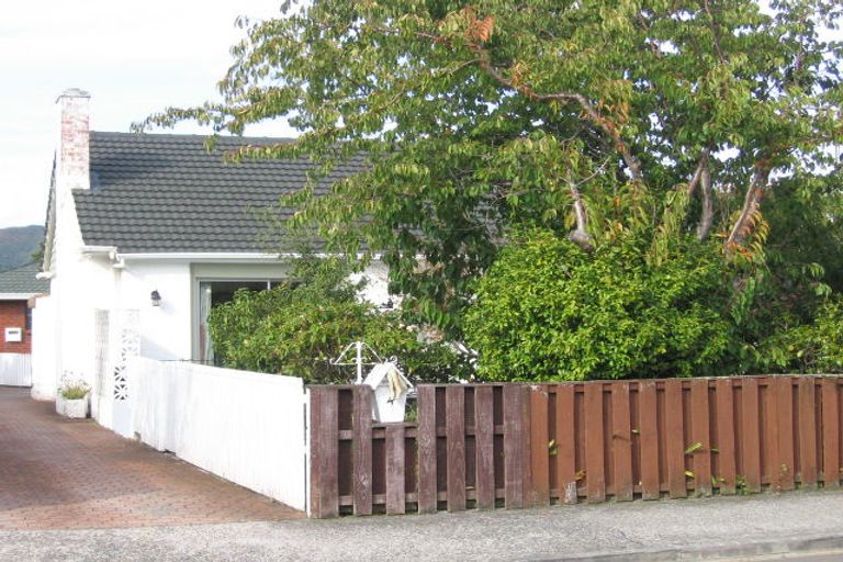 Photo of property in 4 Fry Street, Boulcott, Lower Hutt, 5010