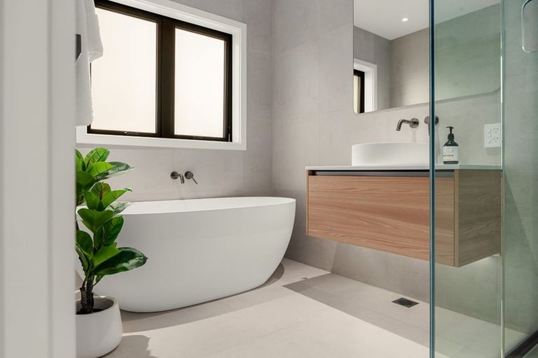 Photo of property in 33 Kauri Point Drive, Rototuna North, Hamilton, 3210