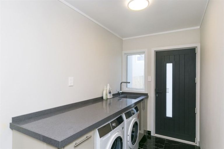 Photo of property in 19 Jubilee Road, Khandallah, Wellington, 6035