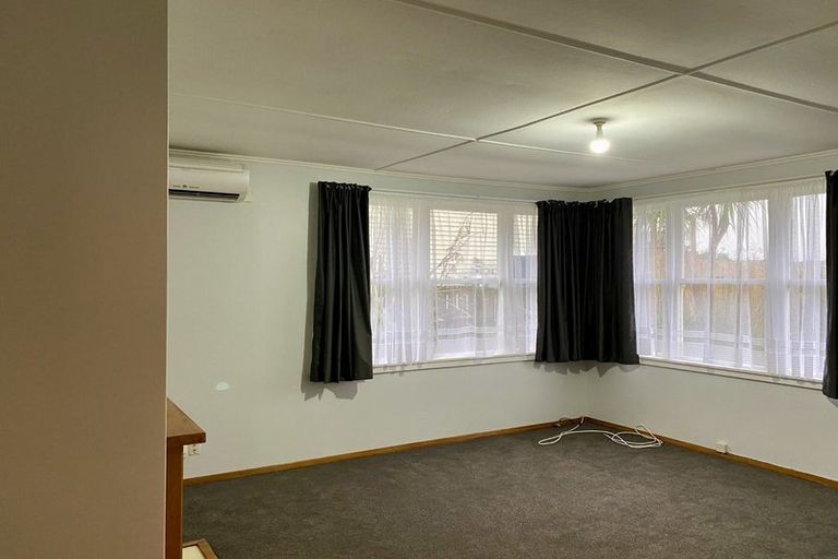 Photo of property in 74 Tireti Road, Titahi Bay, Porirua, 5022