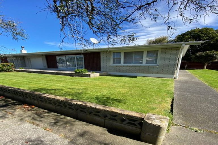 Photo of property in 14 Katene Street, West End, Palmerston North, 4412