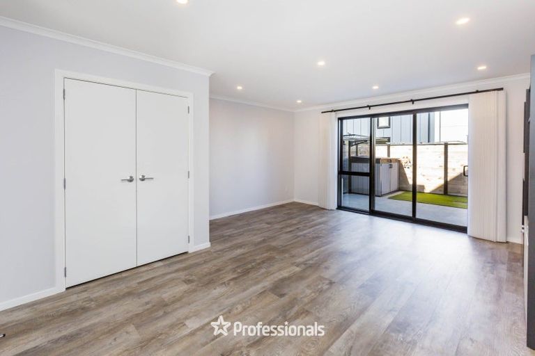 Photo of property in 18 Betty Boyes Street, Wallaceville, Upper Hutt, 5018