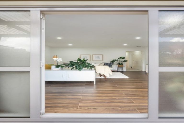 Photo of property in 42b Rodney Street, Howick, Auckland, 2014