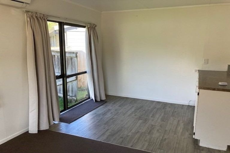 Photo of property in 18a Dowding Street, Melville, Hamilton, 3206