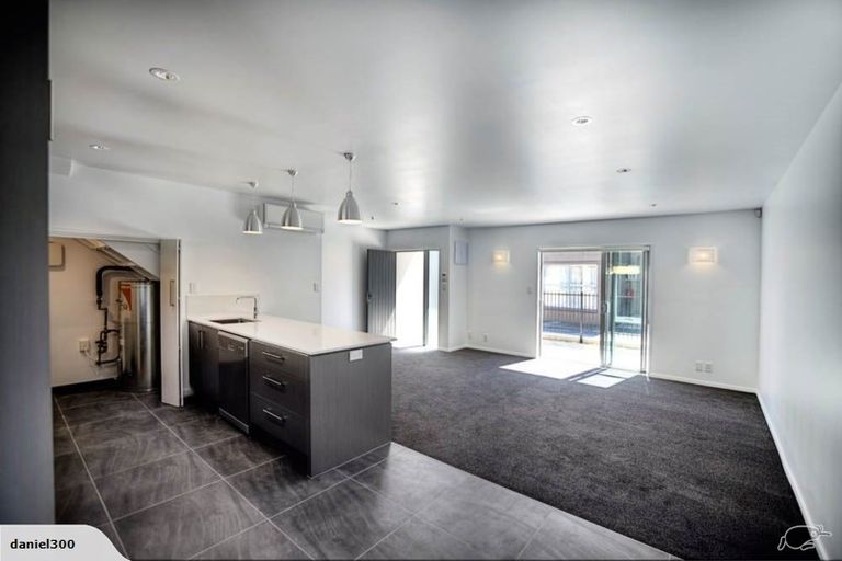 Photo of property in 2/288 Barbadoes Street, Christchurch Central, Christchurch, 8011