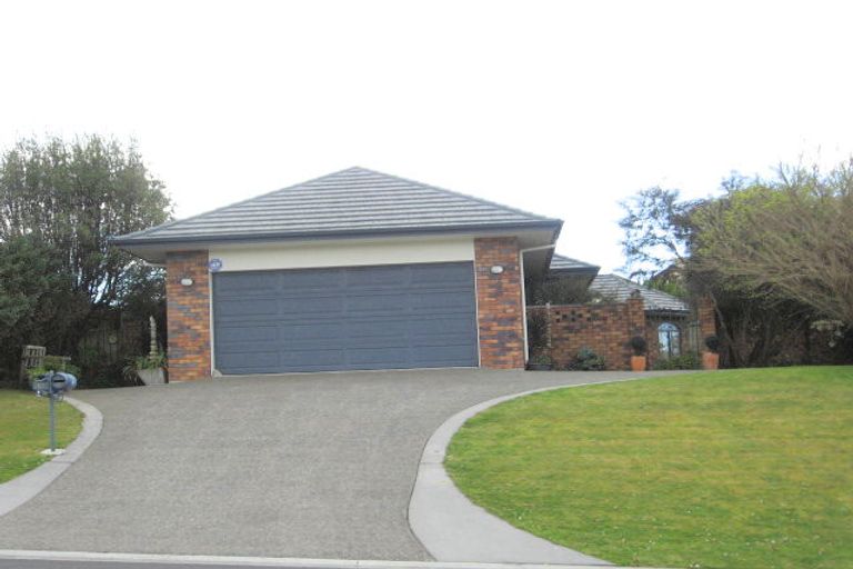 Photo of property in 16 Harlech Glen, Bethlehem, Tauranga, 3110