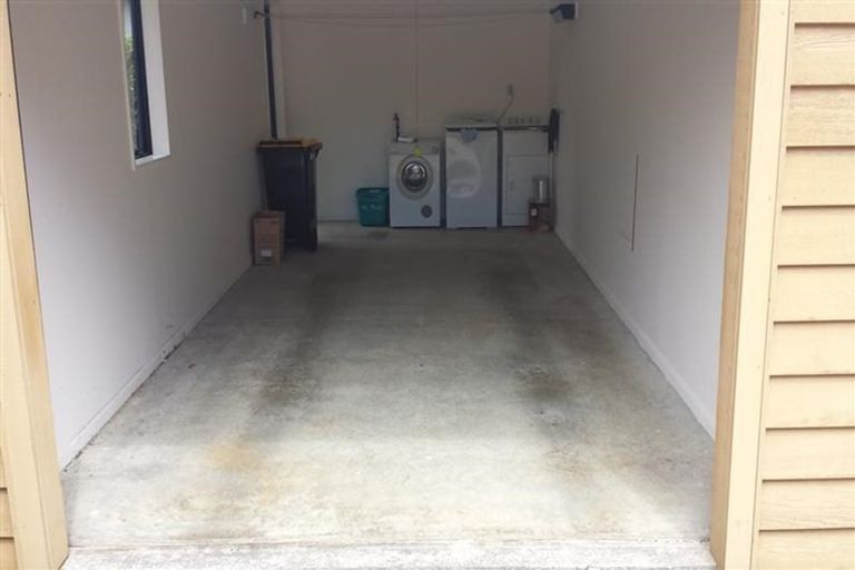 Photo of property in 62 Friend Street, Karori, Wellington, 6012