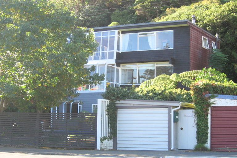 Photo of property in 275 Muritai Road, Eastbourne, Lower Hutt, 5013