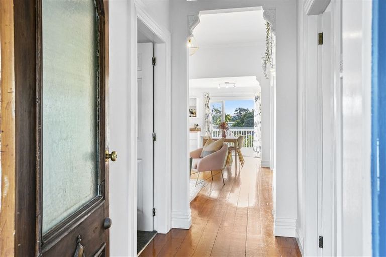 Photo of property in 55 Rawene Road, Birkenhead, Auckland, 0626