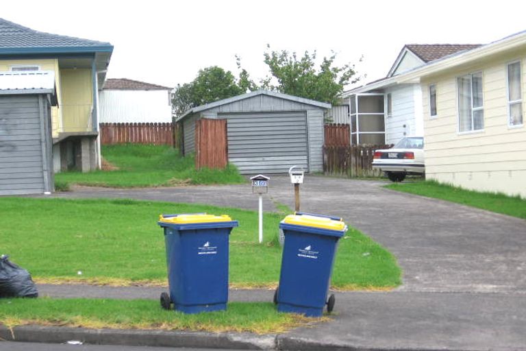 Photo of property in 1/69 Luanda Drive, Ranui, Auckland, 0612