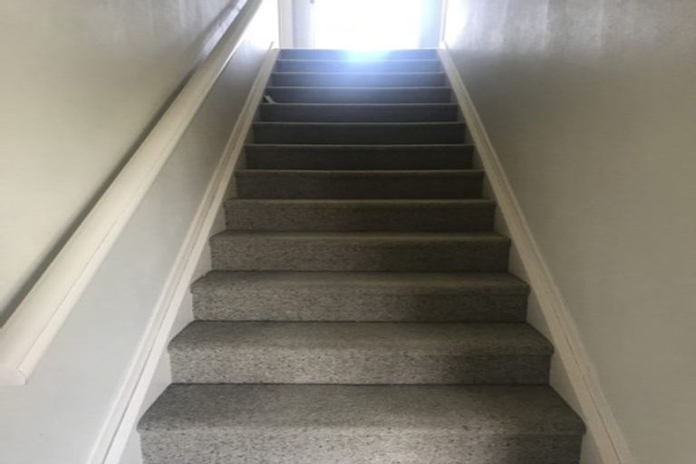 Photo of property in 1/54 Simmental Crescent, Somerville, Auckland, 2014