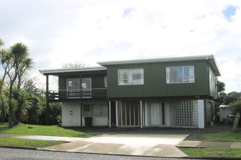 Photo of property in 120 Bramley Drive, Farm Cove, Auckland, 2012