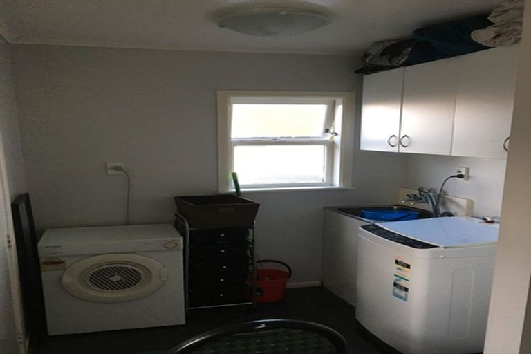 Photo of property in 2/170 Old Wairoa Road, Papakura, 2110