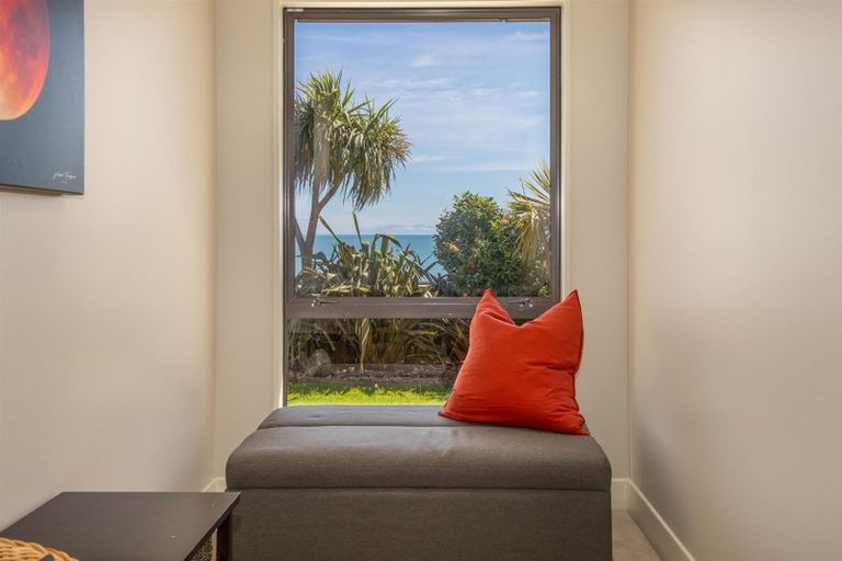 Photo of property in 3 The Palms, Raumati Beach, Paraparaumu, 5032