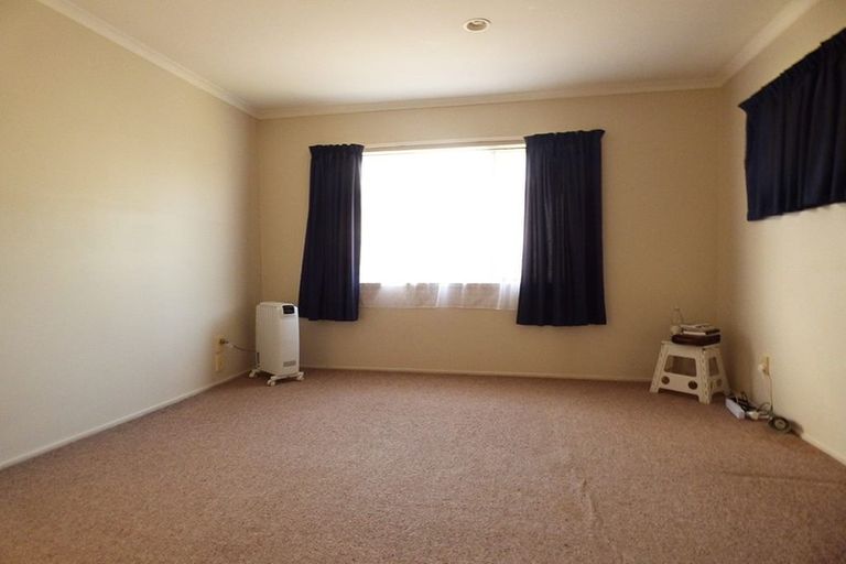 Photo of property in 1/35 Pah Road, Papatoetoe, Auckland, 2025
